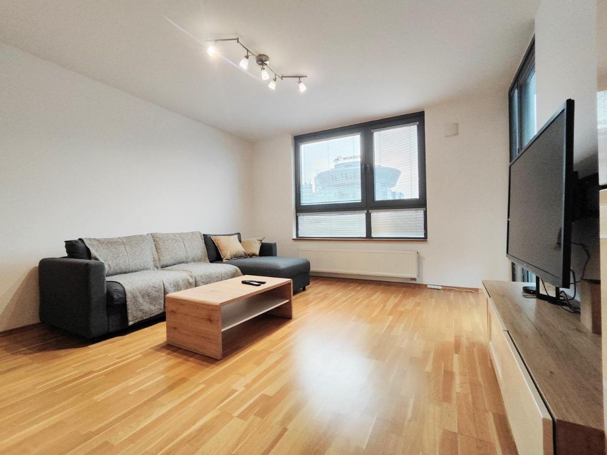 Mills - Free Parking - Balcony With View - Close To Nivy Mall