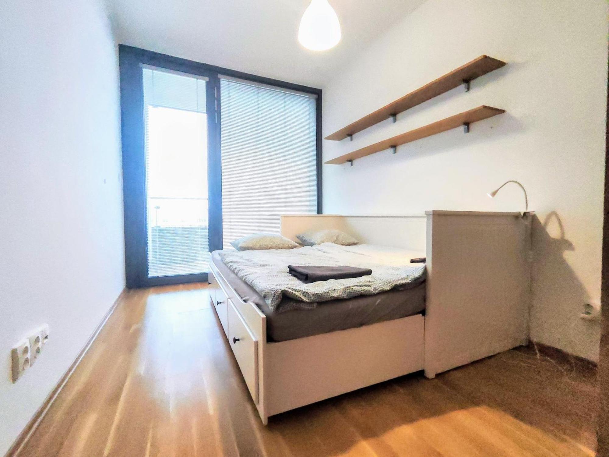 Mills - Free Parking - Balcony With View - Close To Nivy Mall Bratislava